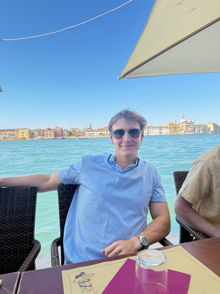 Jacob Wiberg headshot